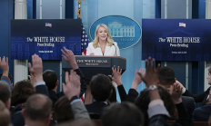 為什么美國的關(guān)稅政策總是反復(fù)橫跳？